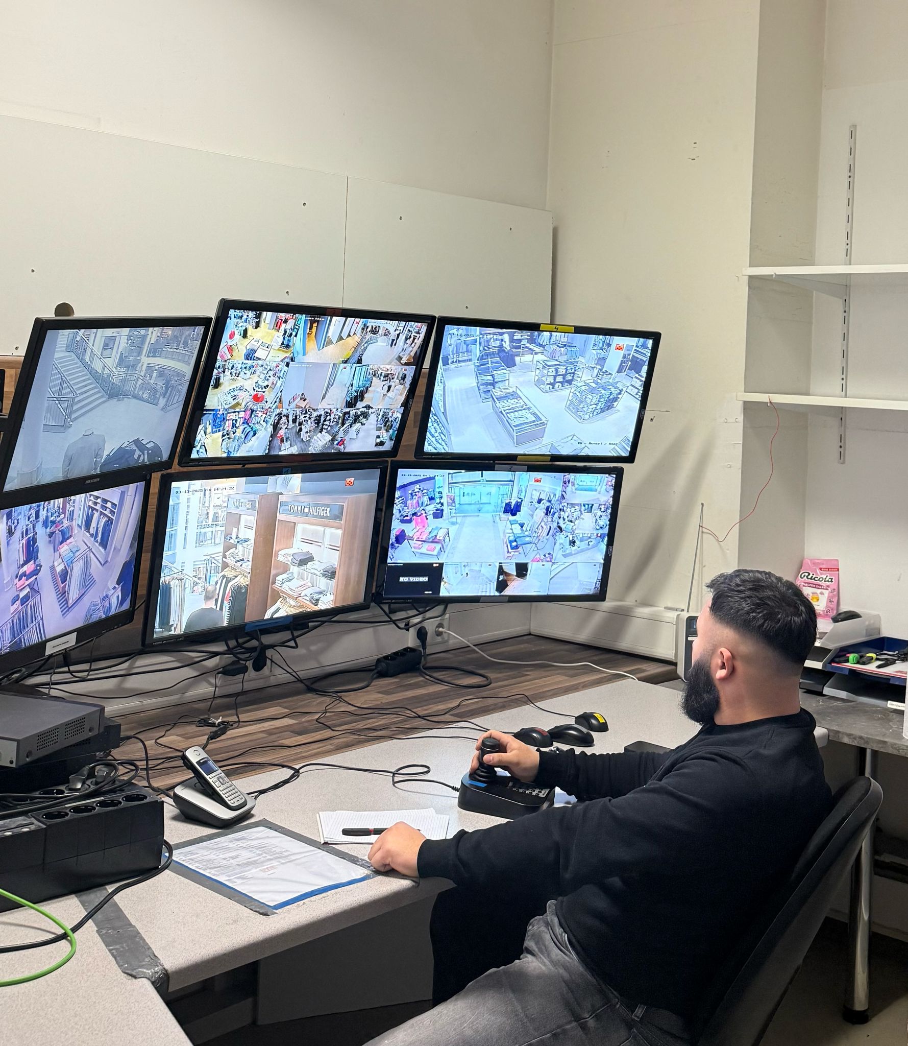 {{brizy_dc_image_alt imageSrc=